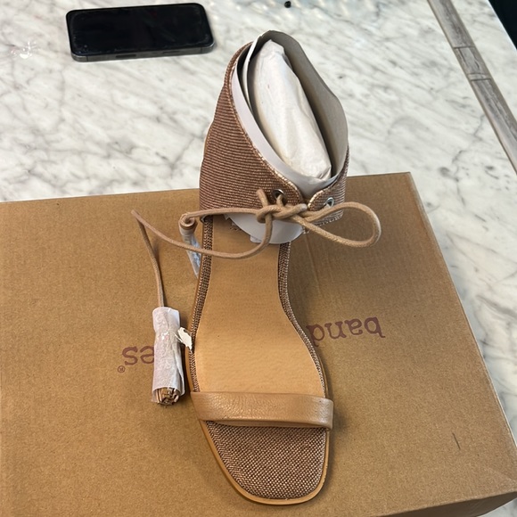 Band of gypsies Margarita tan jute Canvas - Picture 2 of 4